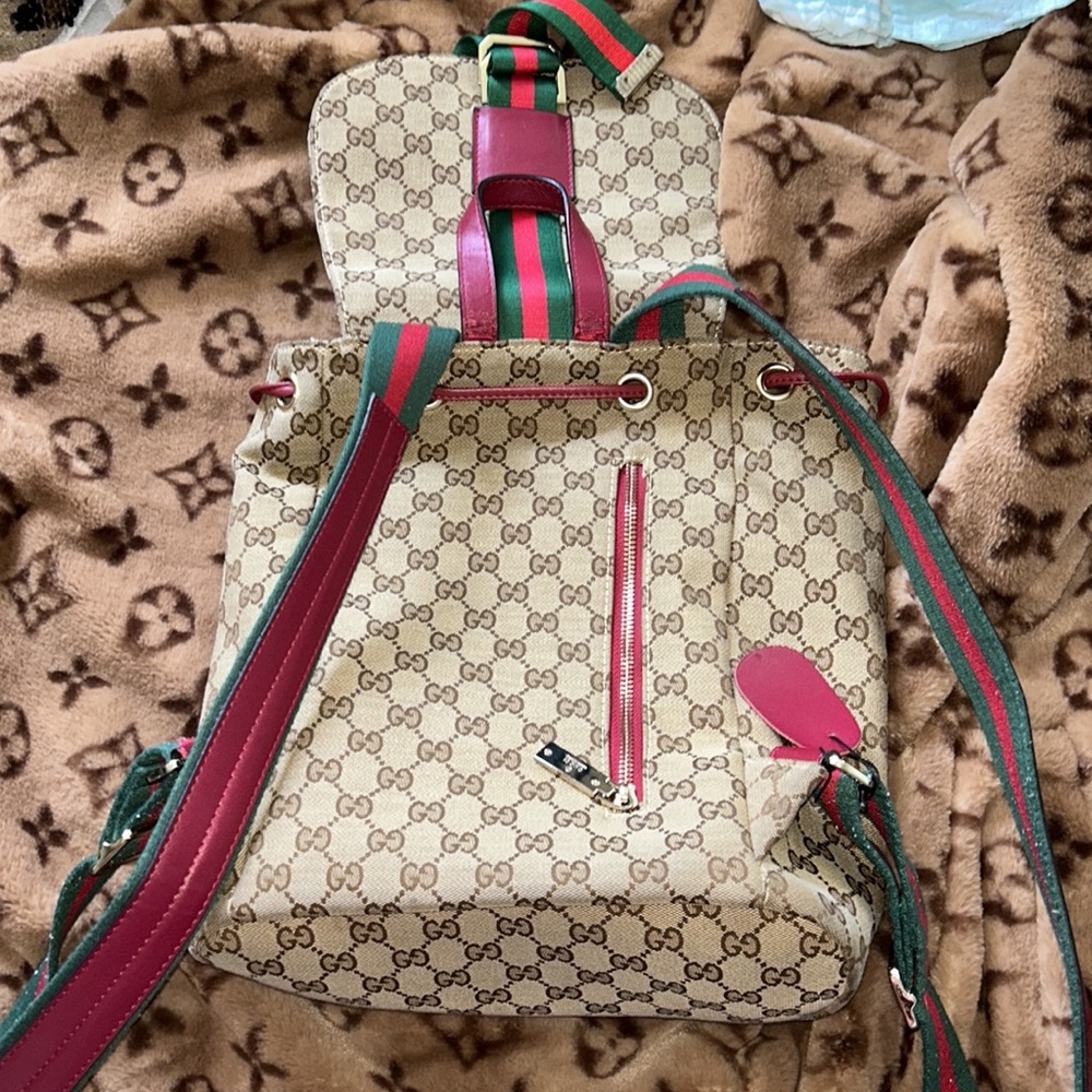 Gucci Gg Canvas Backpack , Used, but great Condition - Picture 3 of 6